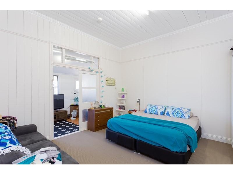 15 Ross Street, Woolloongabba QLD 4102