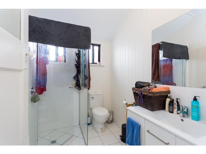 15 Ross Street, Woolloongabba QLD 4102