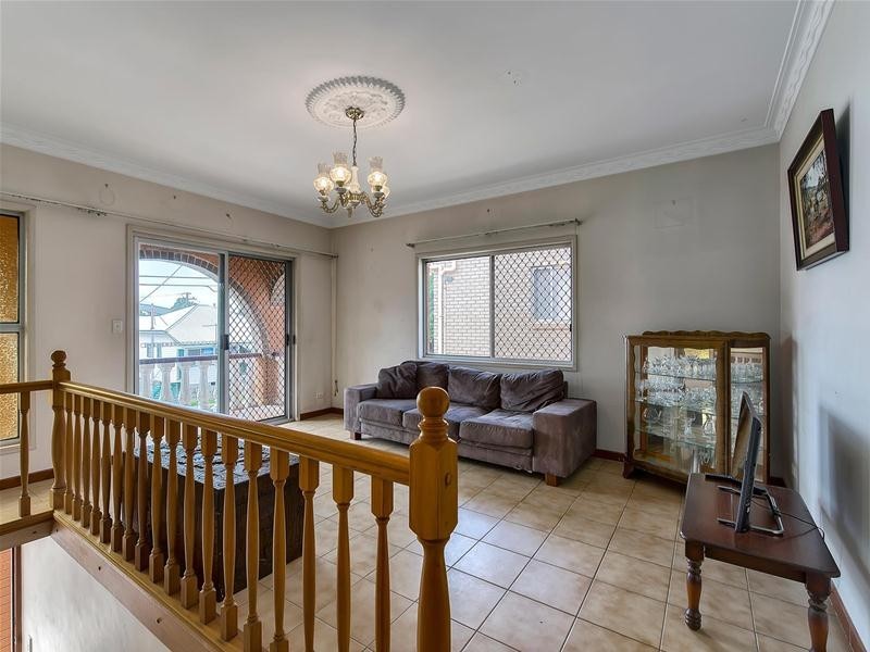 4 Tillot Street, Dutton Park QLD 4102