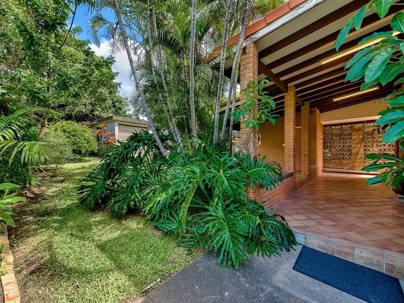 4 Tillot Street, Dutton Park QLD 4102