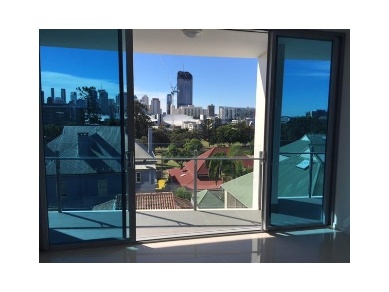 405/32 Russell Street, South Brisbane QLD 4101