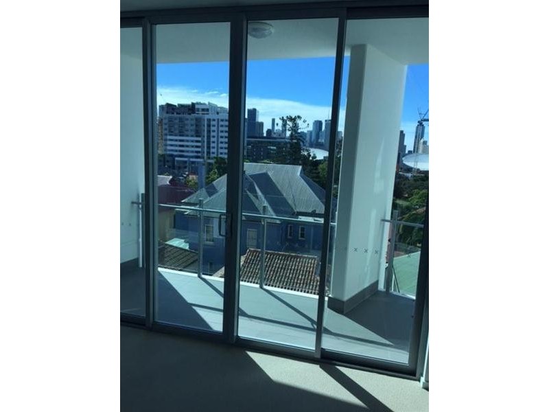 405/32 Russell Street, South Brisbane QLD 4101