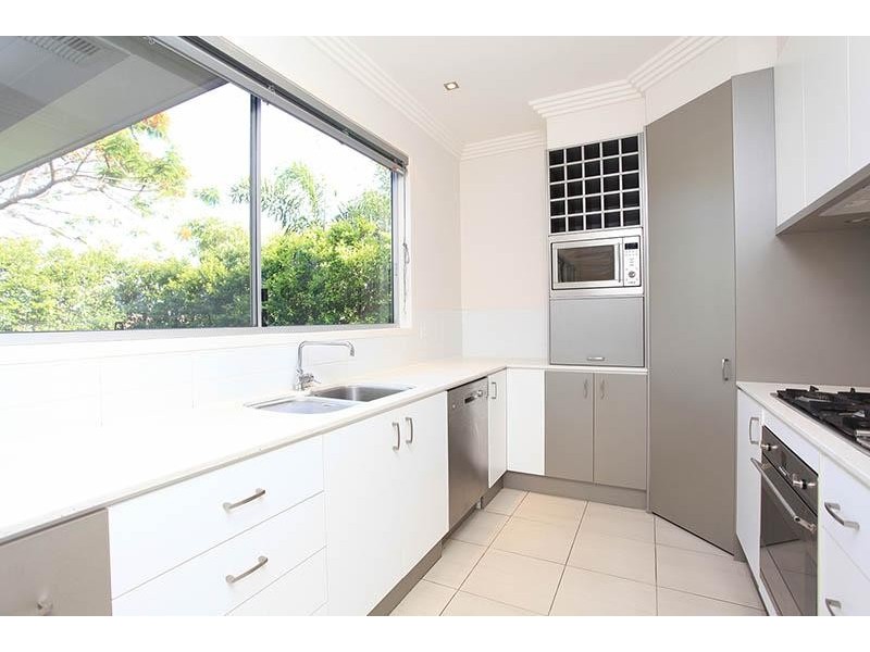 1 Lochaber Street, Dutton Park QLD 4102