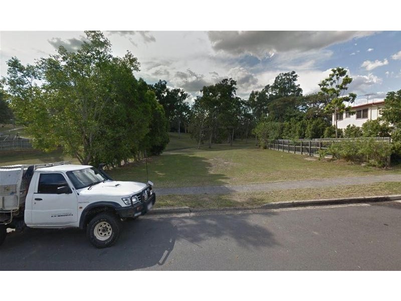 17 Helen Street, Hillcrest QLD 4118