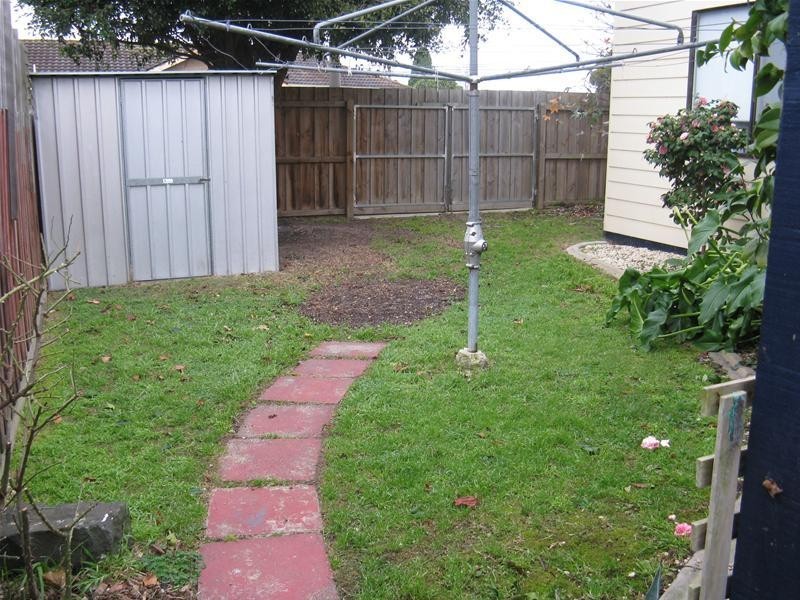 7 Ash Road, Leopold VIC 3224