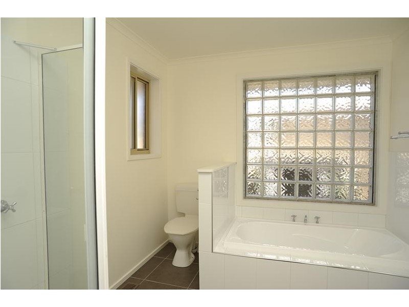 35 Anzac Avenue, Leopold VIC 3224