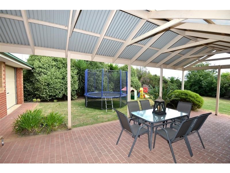 16 Arabando Drive, Leopold VIC 3224