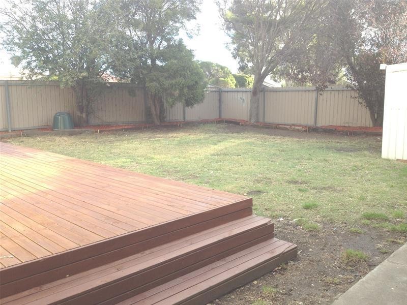 21 Simons Road, Leopold VIC 3224