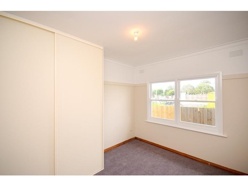 4 Greenwood Street, Newcomb VIC 3219