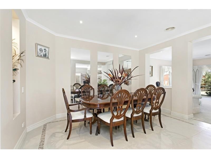 16 Waugh Court, Leopold VIC 3224