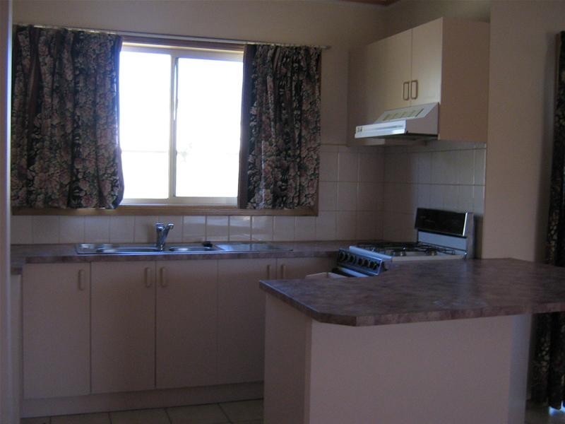 2/60 Burlington Crescent, Leopold VIC 3224