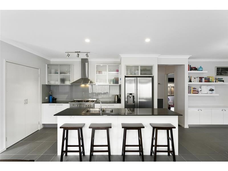 15 Barberino Way, Leopold VIC 3224