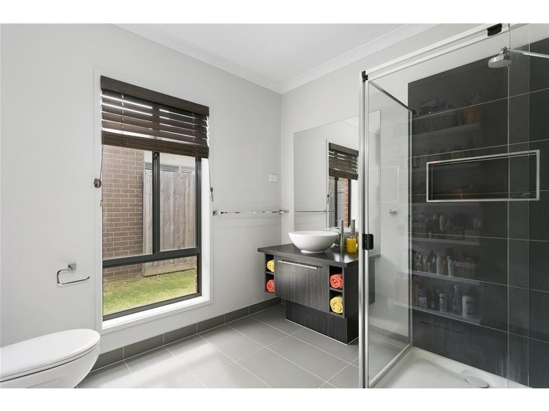 15 Barberino Way, Leopold VIC 3224