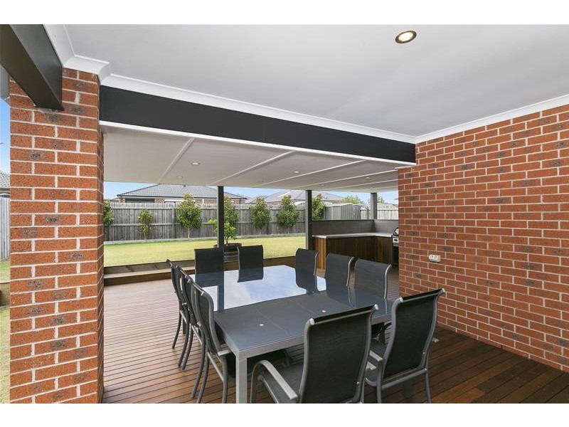15 Barberino Way, Leopold VIC 3224