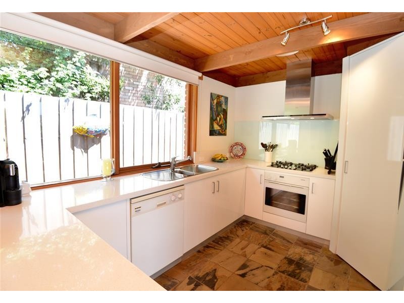 42 Darrambal Crescent, Leopold VIC 3224