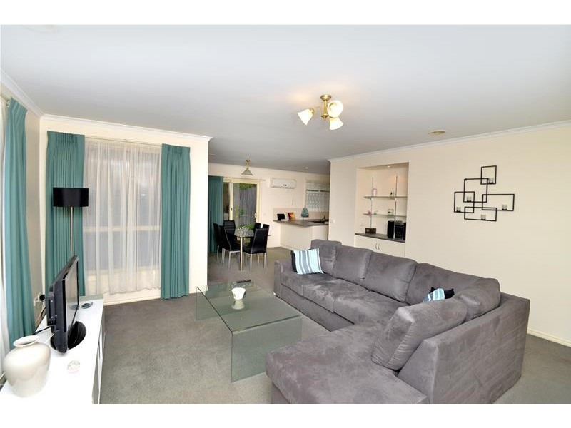 2/32 Cypress Crescent, Leopold VIC 3224