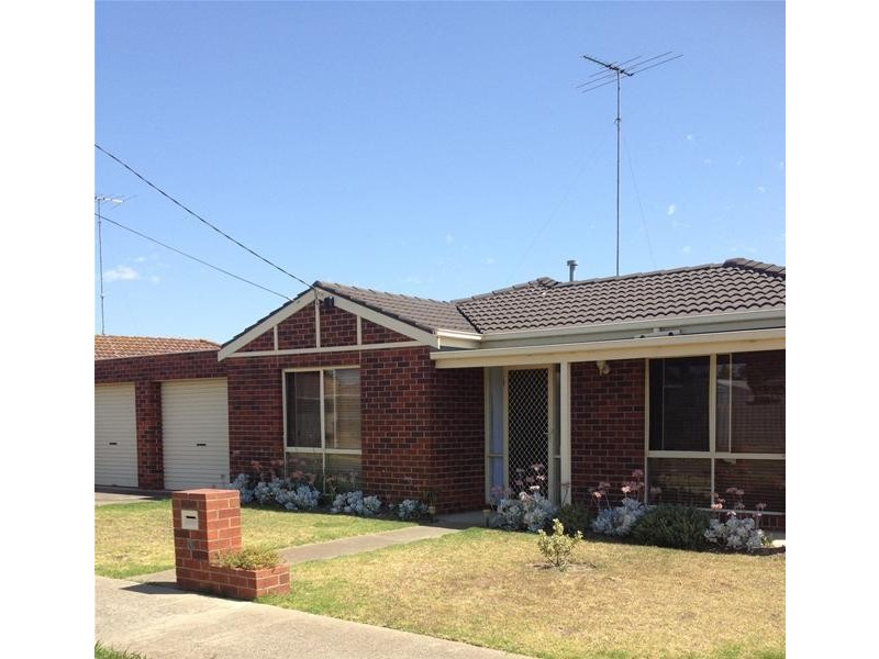 75 Enfield Drive, St Albans Park VIC 3219