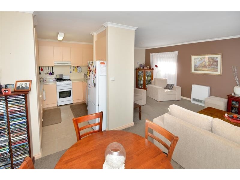 7/15-19 Thompson Street, Whittington VIC 3219