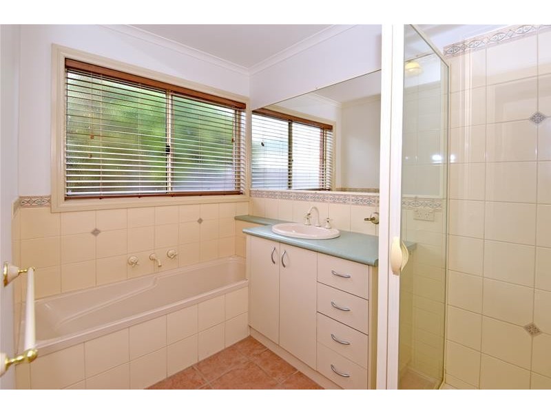 6 Tara Court, Leopold VIC 3224