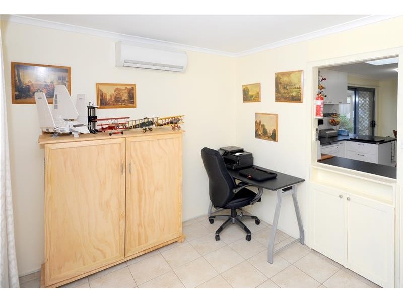 17 Cornthwaite  Crescent, Leopold VIC 3224