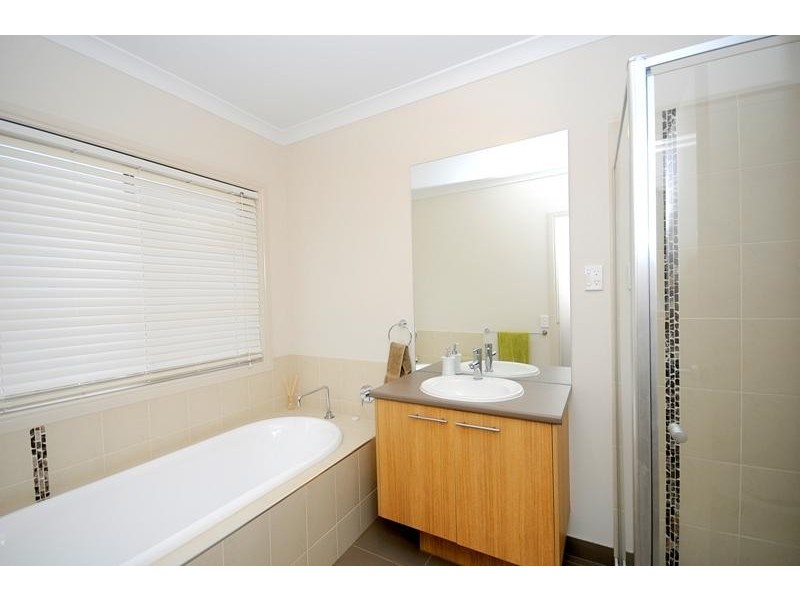 30 Pollard Drive, Leopold VIC 3224