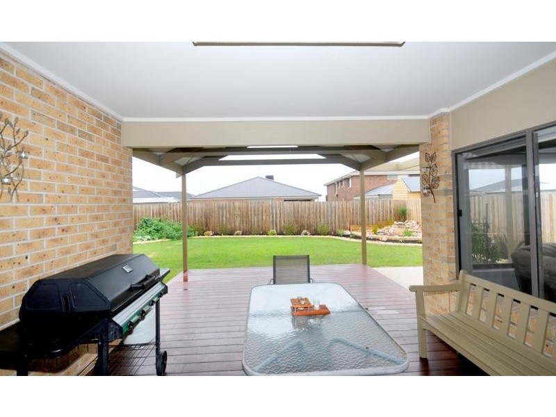 30 Pollard Drive, Leopold VIC 3224
