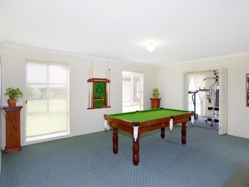 38 Balmoral Gardens, Leopold VIC 3224