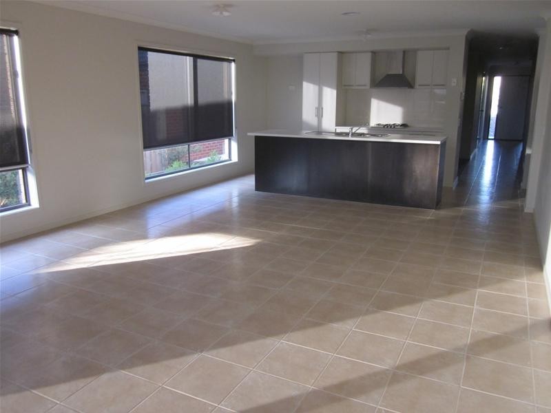 17 Hillclimb Drive, Leopold VIC 3224