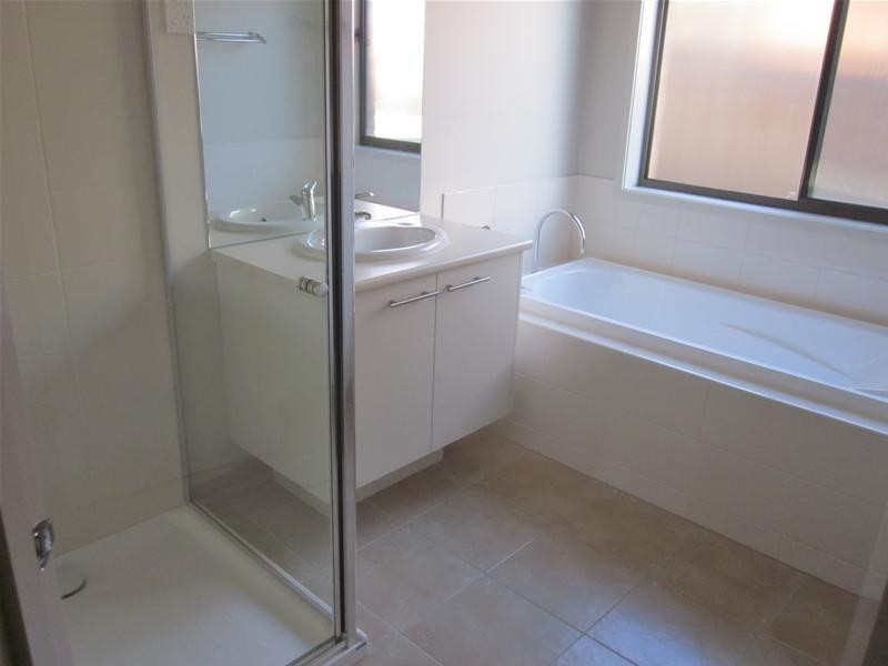 17 Hillclimb Drive, Leopold VIC 3224