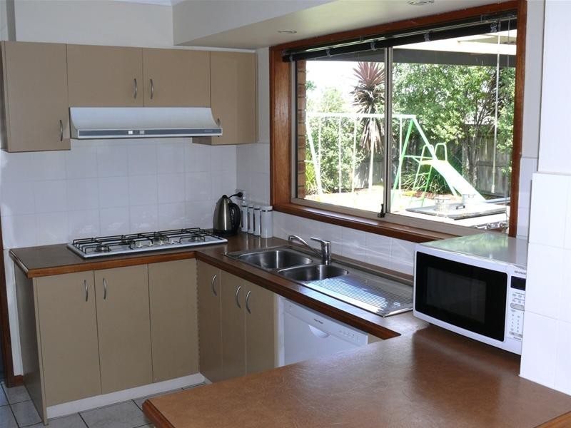 9 Meadenhall Drive, St Albans Park VIC 3219