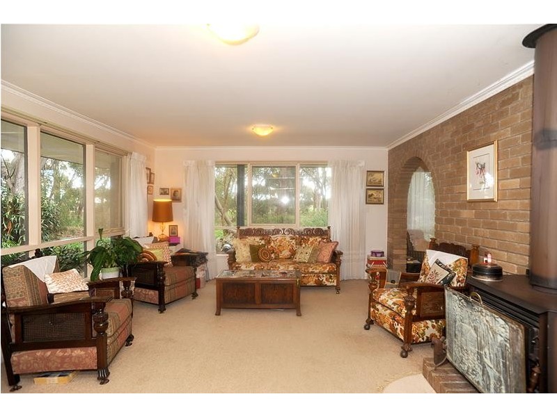 25 Melaluka Road, Leopold VIC 3224