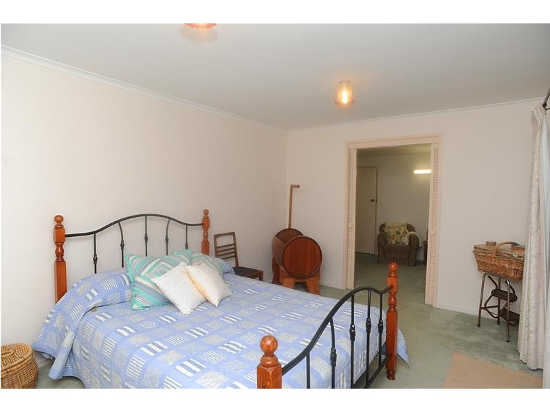 25 Melaluka Road, Leopold VIC 3224