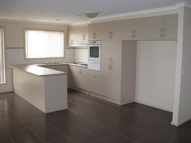 2 Dovier Place, Leopold VIC 3224