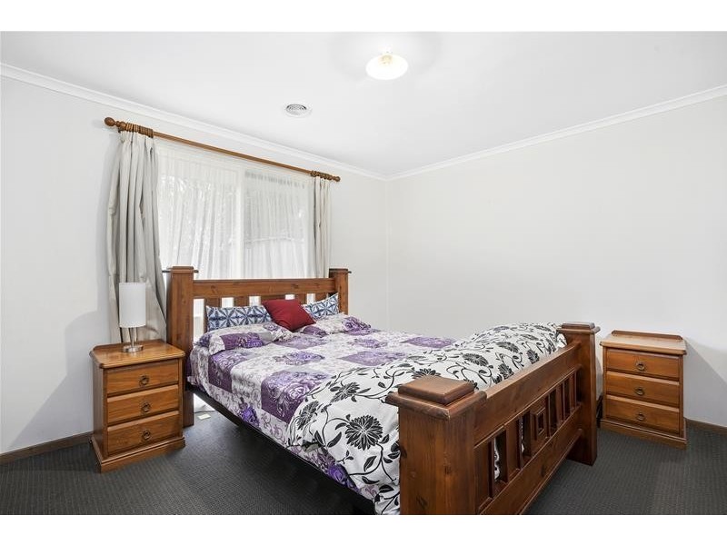 17 Melissa Court, Leopold VIC 3224