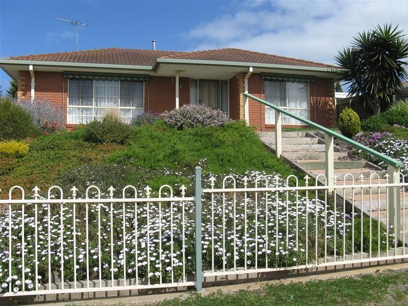 24 The Court, Leopold VIC 3224