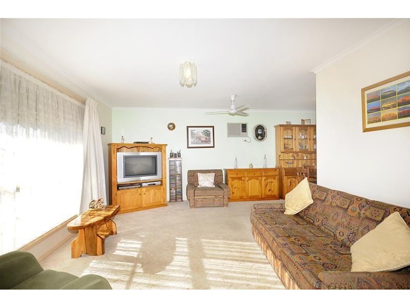 24 The Court, Leopold VIC 3224