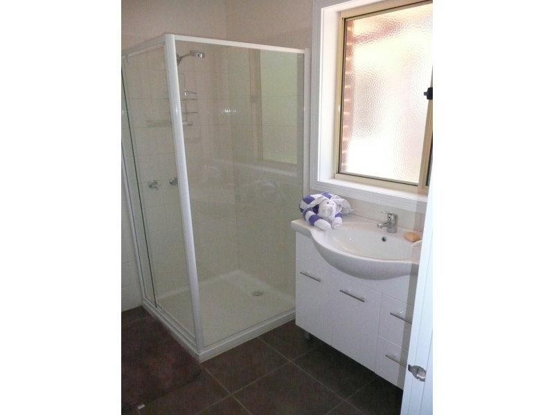 2/7 Gallois Gardens, Leopold VIC 3224