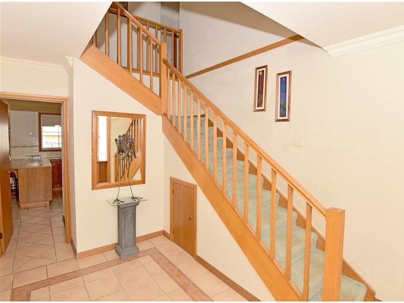 16 Burchill Court, Leopold VIC 3224