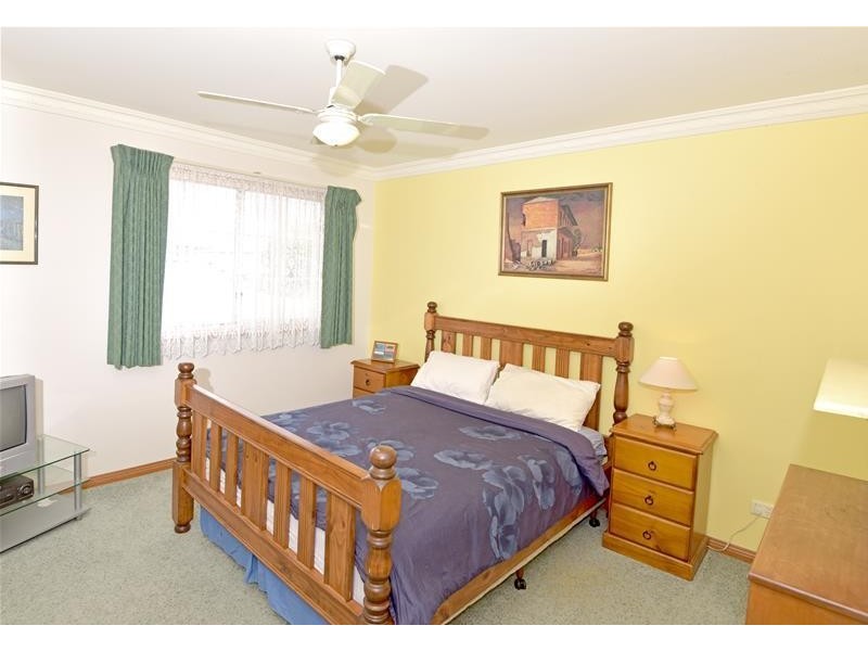 16 Burchill Court, Leopold VIC 3224