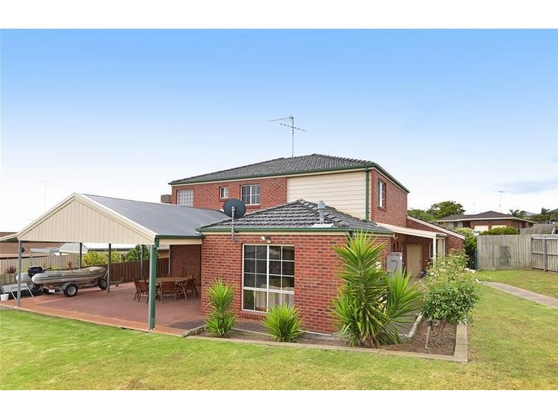 16 Burchill Court, Leopold VIC 3224