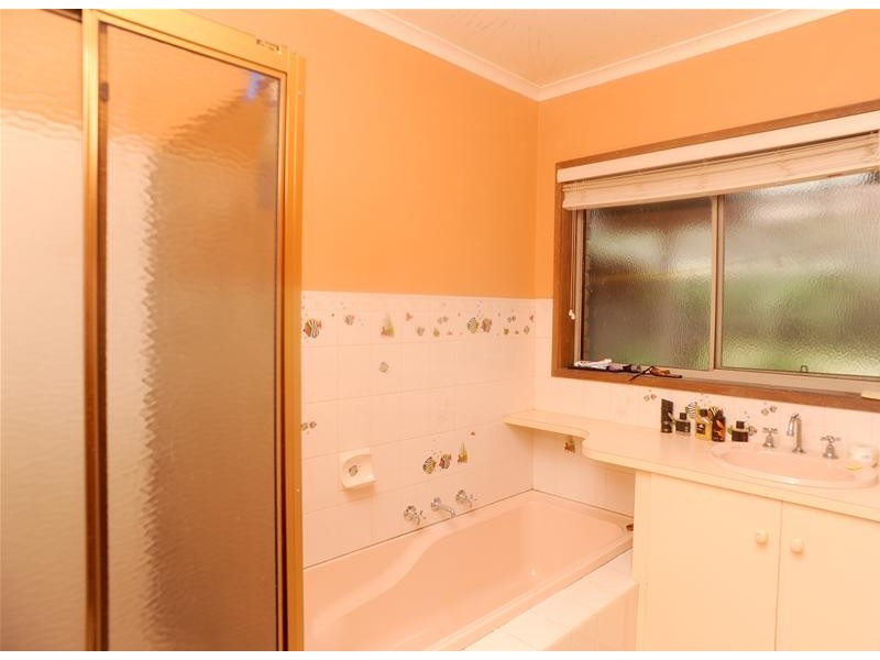 3 Jessica Place, Leopold VIC 3224