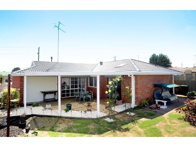 6 Warrawee Road, Leopold VIC 3224