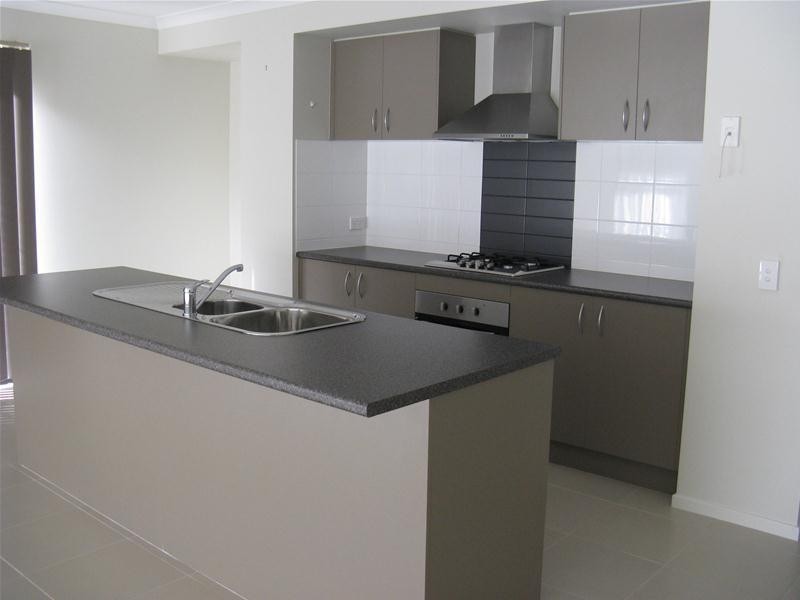 26 Pollard Drive, Leopold VIC 3224