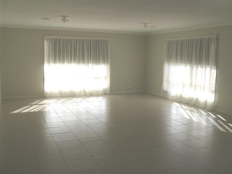 26 Pollard Drive, Leopold VIC 3224