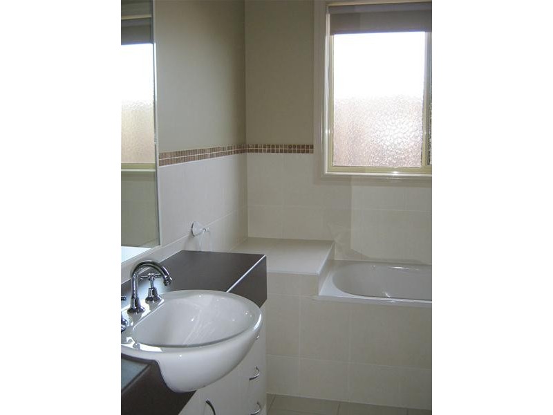 28 Bayfield Court, Newcomb VIC 3219