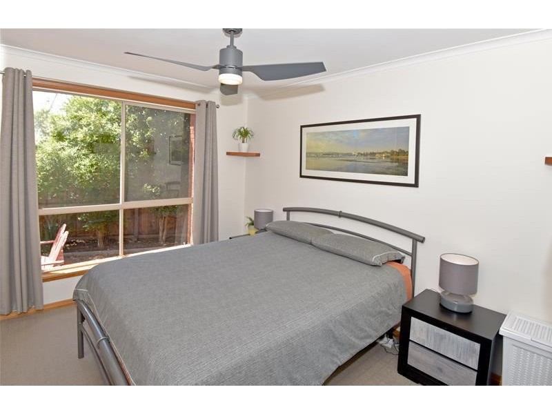 2/75 Christies Road, Leopold VIC 3224