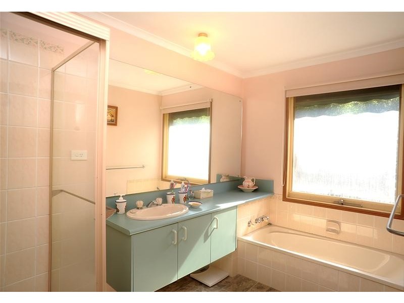 2/10-12 Christies Road, Leopold VIC 3224