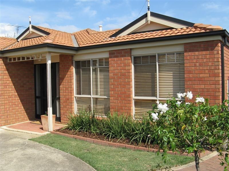 74 Rebecca Drive, Leopold VIC 3224