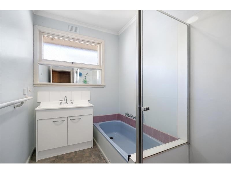 28 Ash Road, Leopold VIC 3224