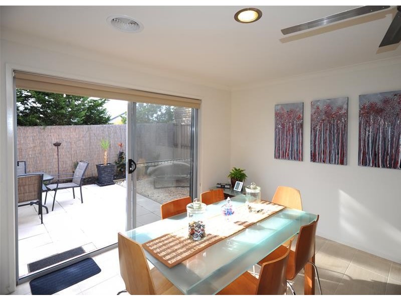 18 Pickworth Drive, Leopold VIC 3224